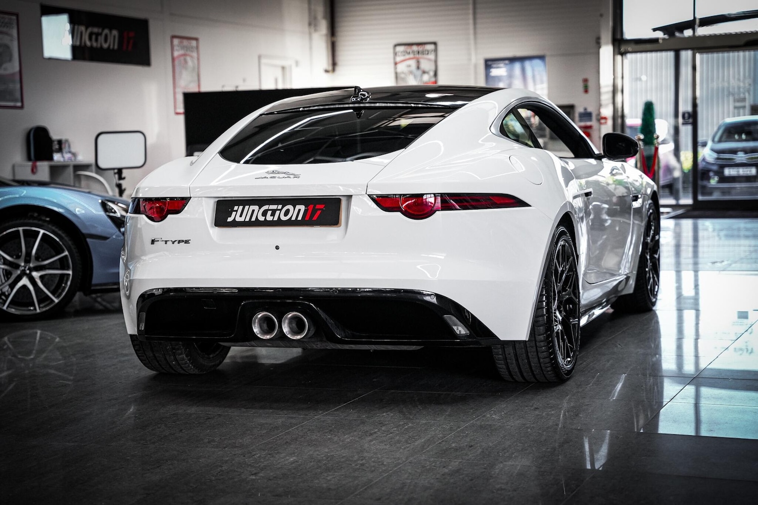 Used Jaguar F-Type 2018 for sale - 77290911: Photo 13