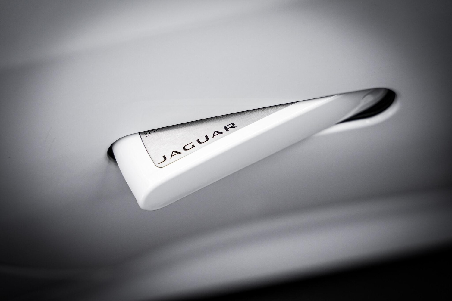 Used Jaguar F-Type 2018 for sale - 77290911: Photo 33