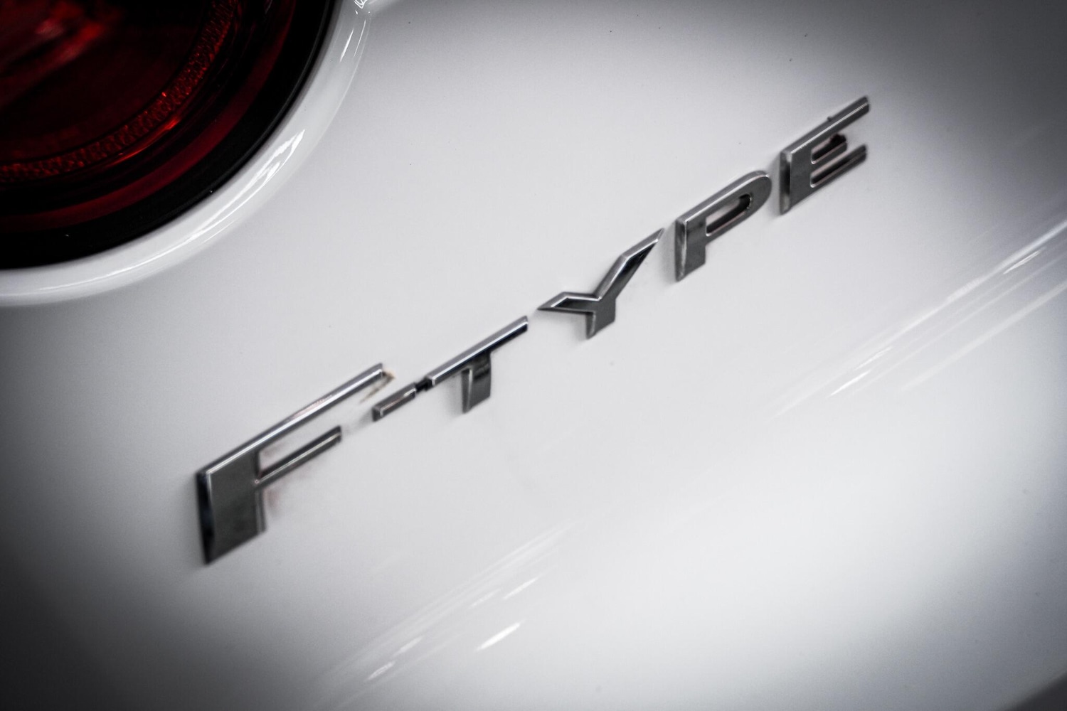 Used Jaguar F-Type 2018 for sale - 77290911: Photo 36