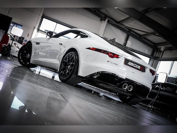 Used Jaguar F-Type 2018 for sale - 77290911: Photo