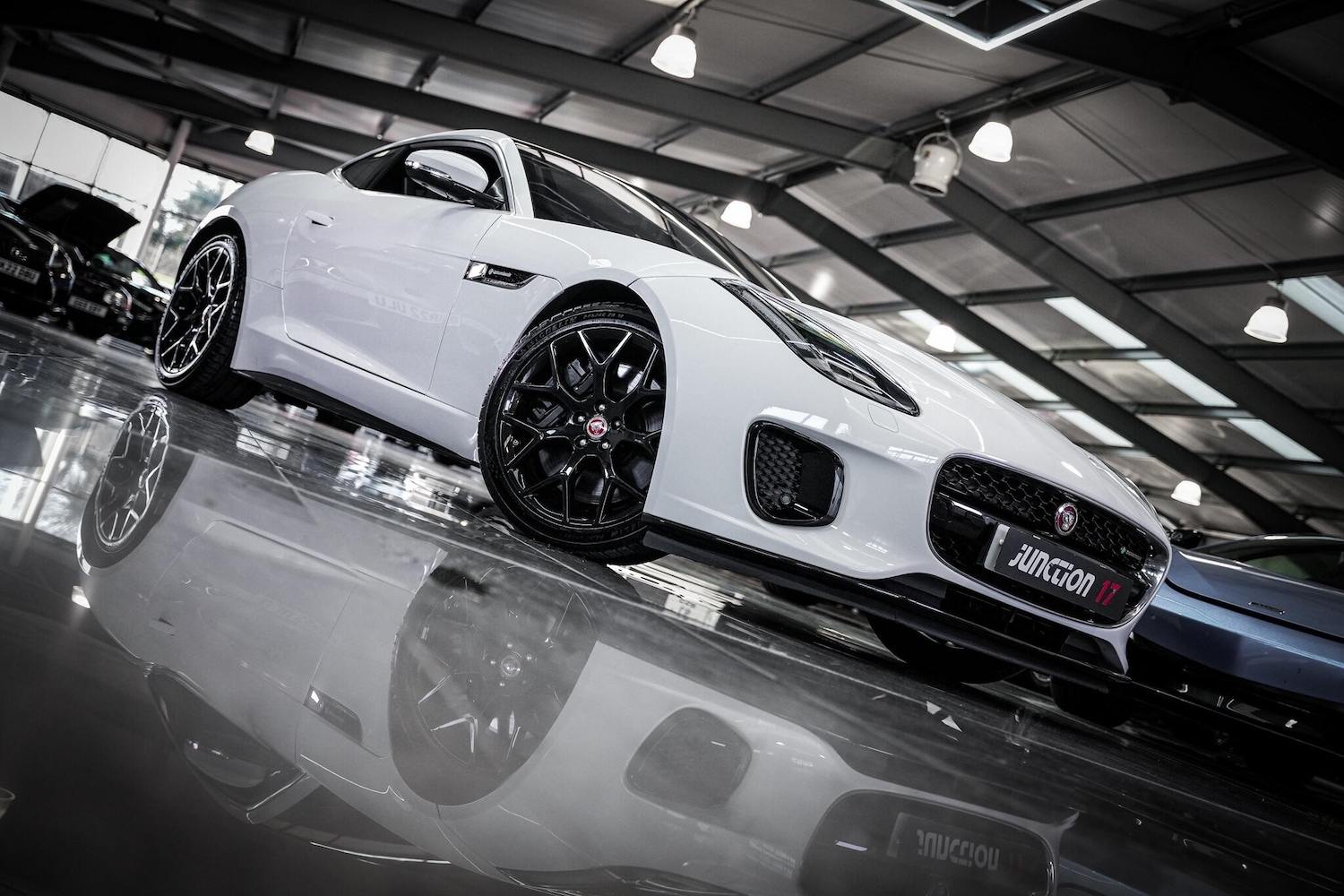 Used Jaguar F-Type 2018 for sale - 77290911: Photo 6