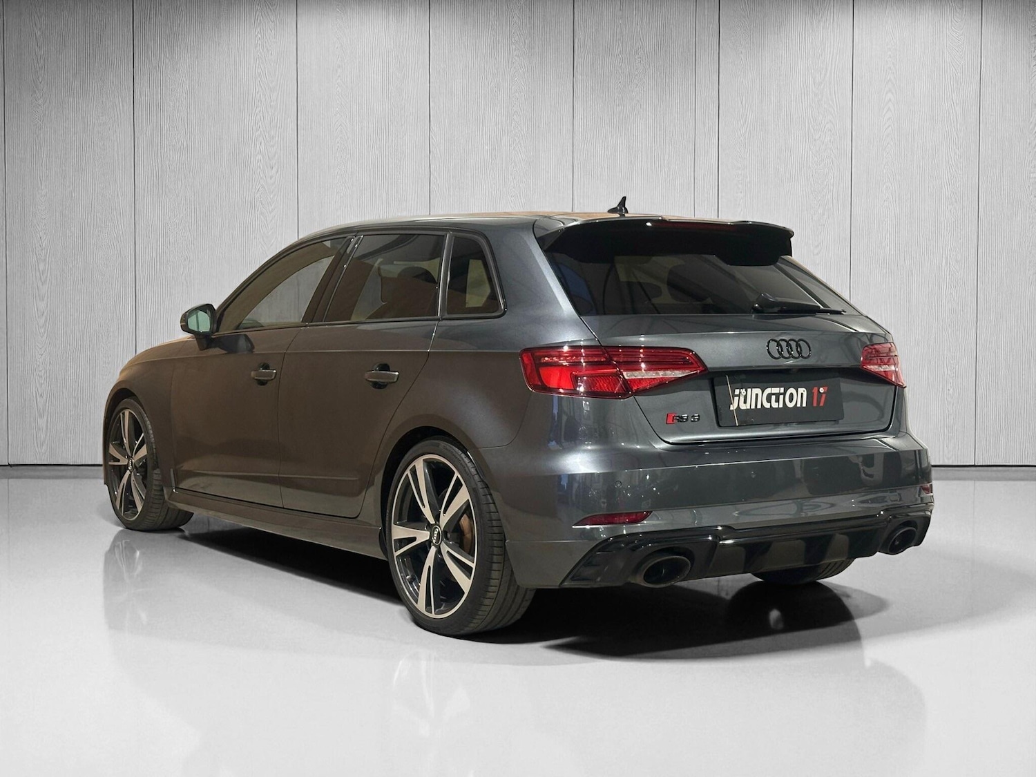 Used Audi RS3 2019 for sale - 76659222: Photo 5