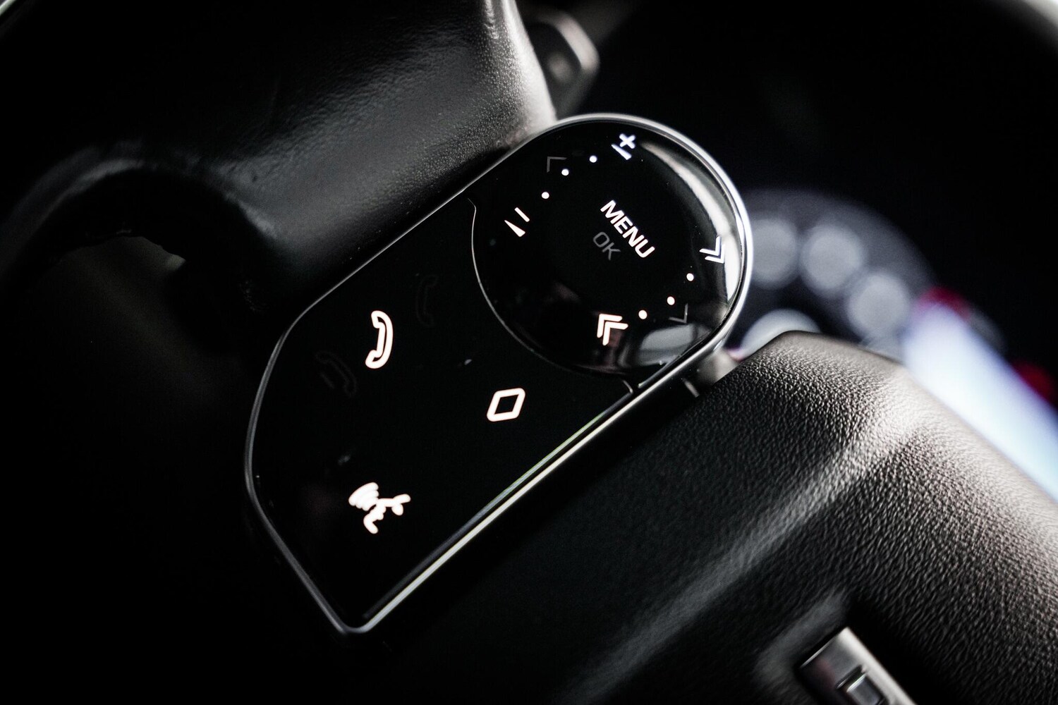 Used Land Rover Discovery 2019 for sale - 77131696: Photo 39