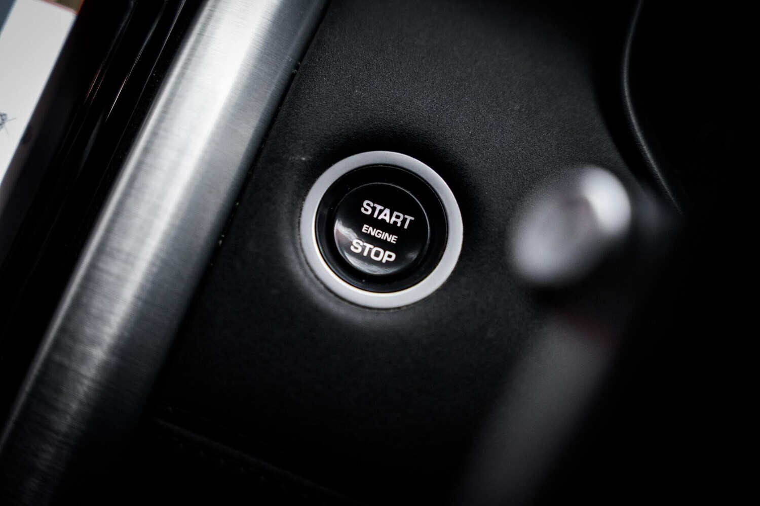 Used Land Rover Discovery 2019 for sale - 77131696: Photo 40