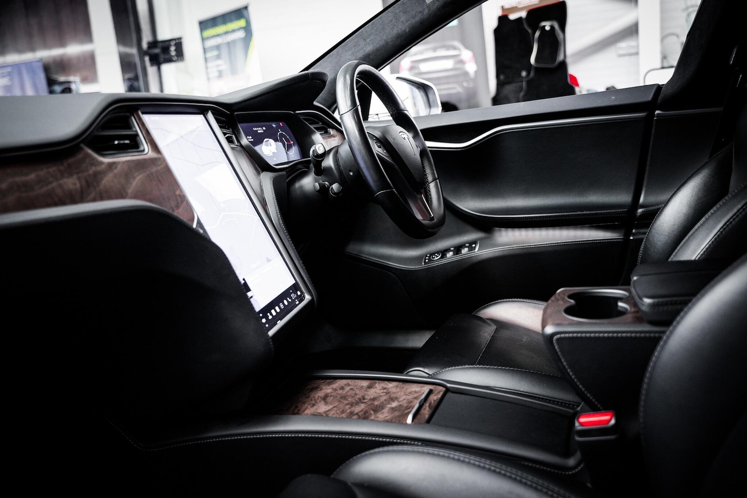 Used Tesla Model S 2019 for sale - 77479078: Photo 3