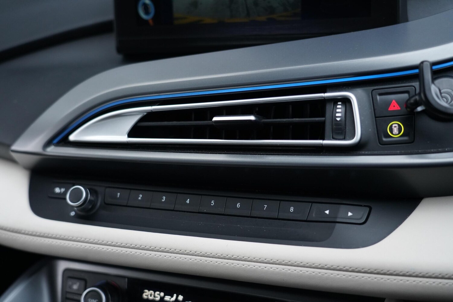 Used BMW i8 for sale - 78184801: Photo 30