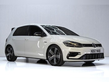 Used Volkswagen Golf 2018 for sale - 76659238: Photo