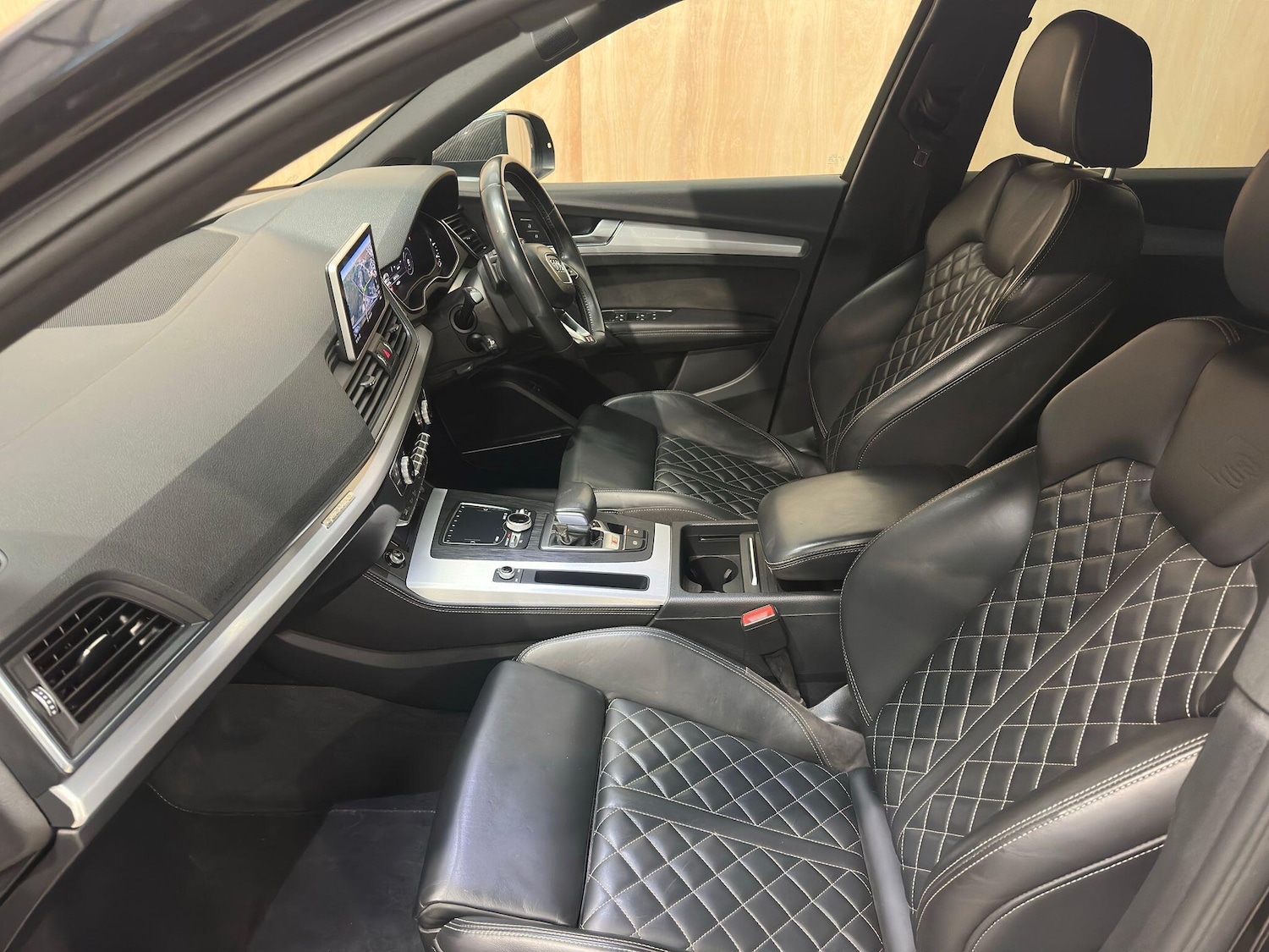 Used Audi Q5 2020 for sale - 76657341: Photo 24