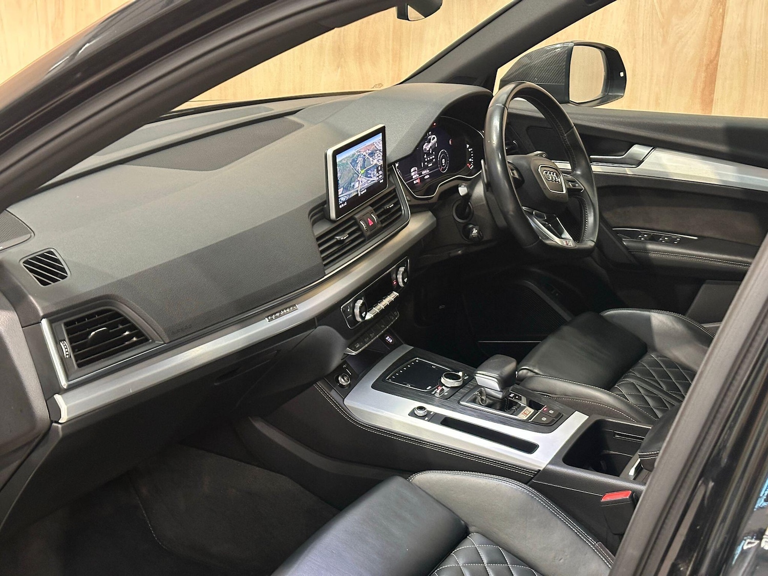 Used Audi Q5 2020 for sale - 76657341: Photo 25