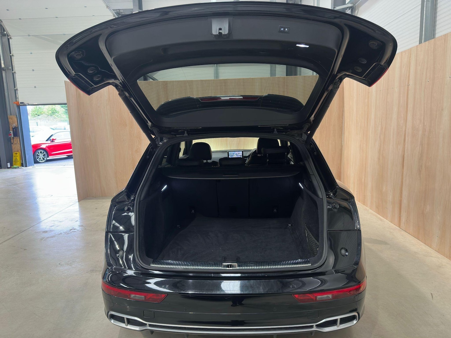 Used Audi Q5 2020 for sale - 76657341: Photo 33