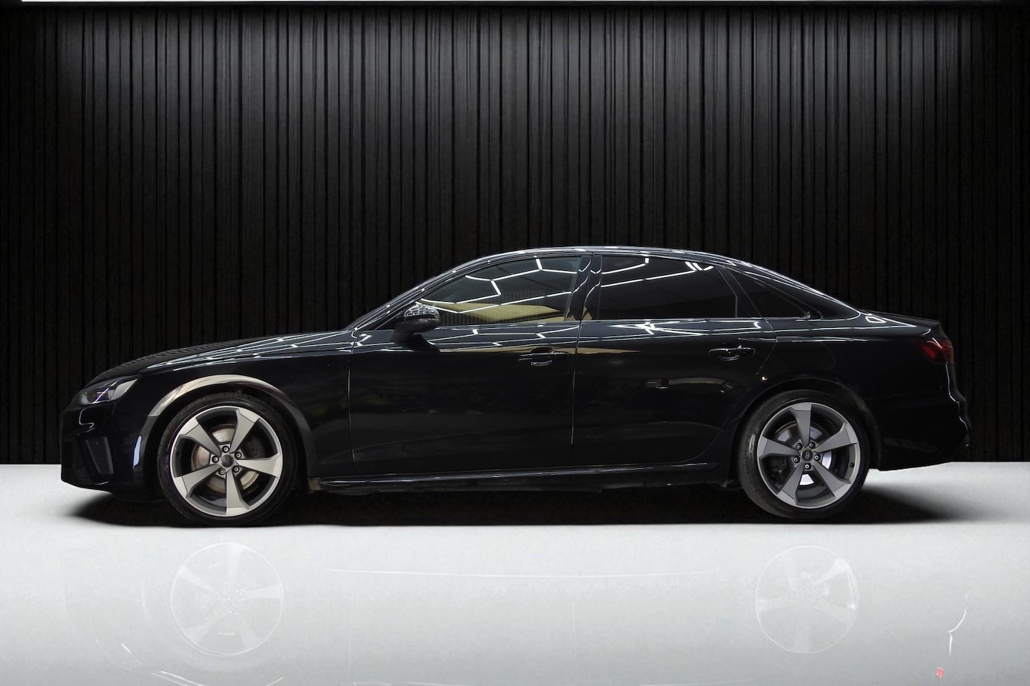 Used Audi A4 2020 for sale - 76658206: Photo 5