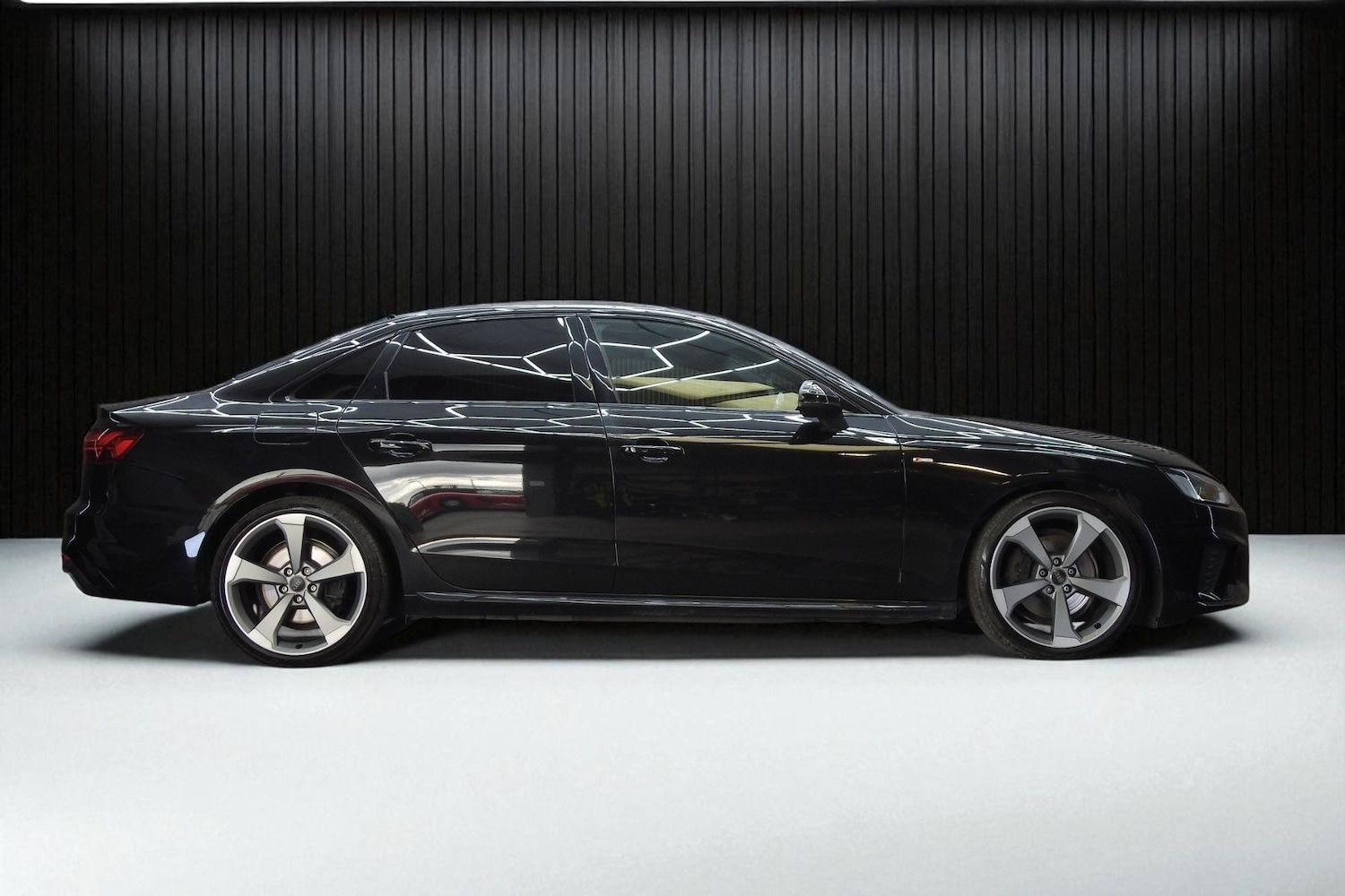 Used Audi A4 2020 for sale - 76658206: Photo 6