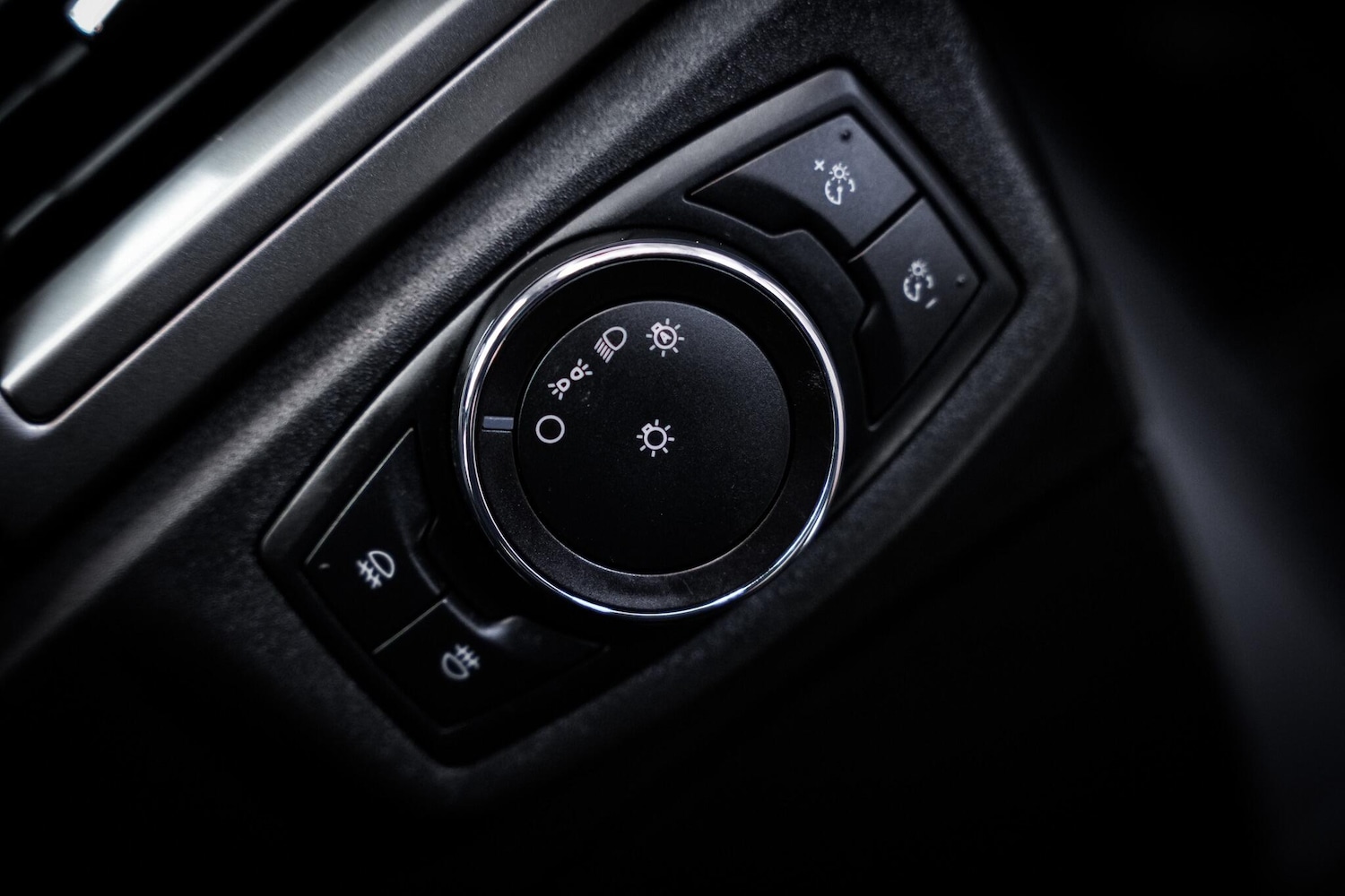 Used Ford Mondeo 2018 for sale - 78033903: Photo 43