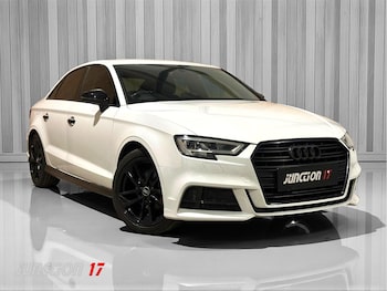 2019 (19) - 1.5 TFSI CoD 35 Black Edition S Tronic Euro 6 (s/s) 4dr