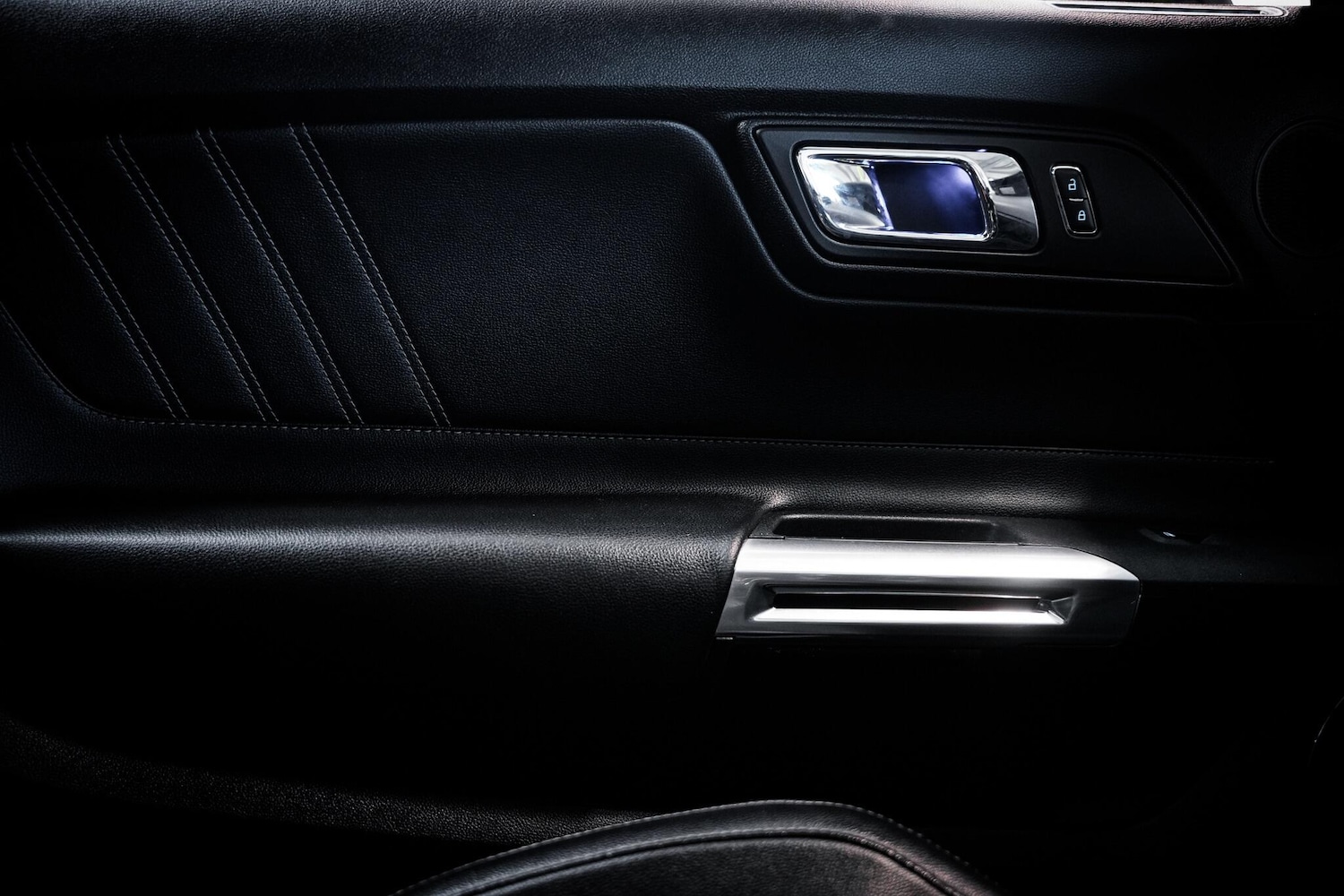 Used Ford Mustang 2018 for sale - 77970226: Photo 49