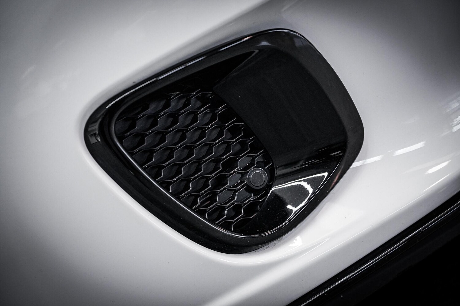 Used Jaguar F-Type 2018 for sale - 77097890: Photo 40