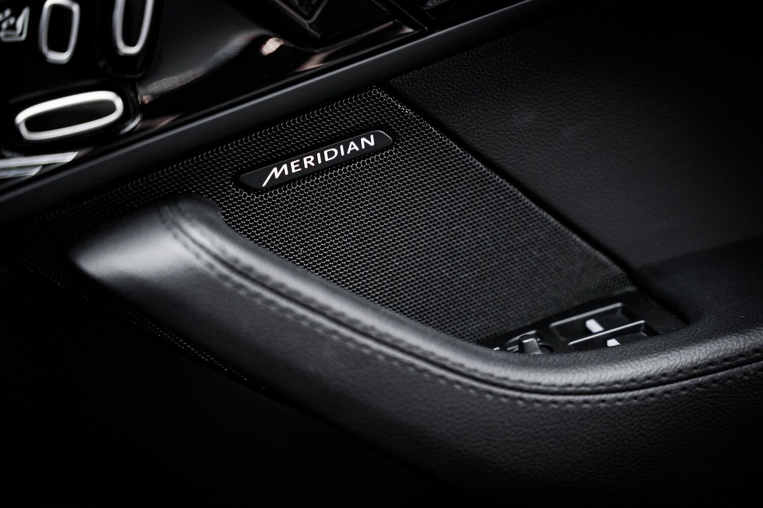 Used Jaguar F-Type 2018 for sale - 77097890: Photo 53