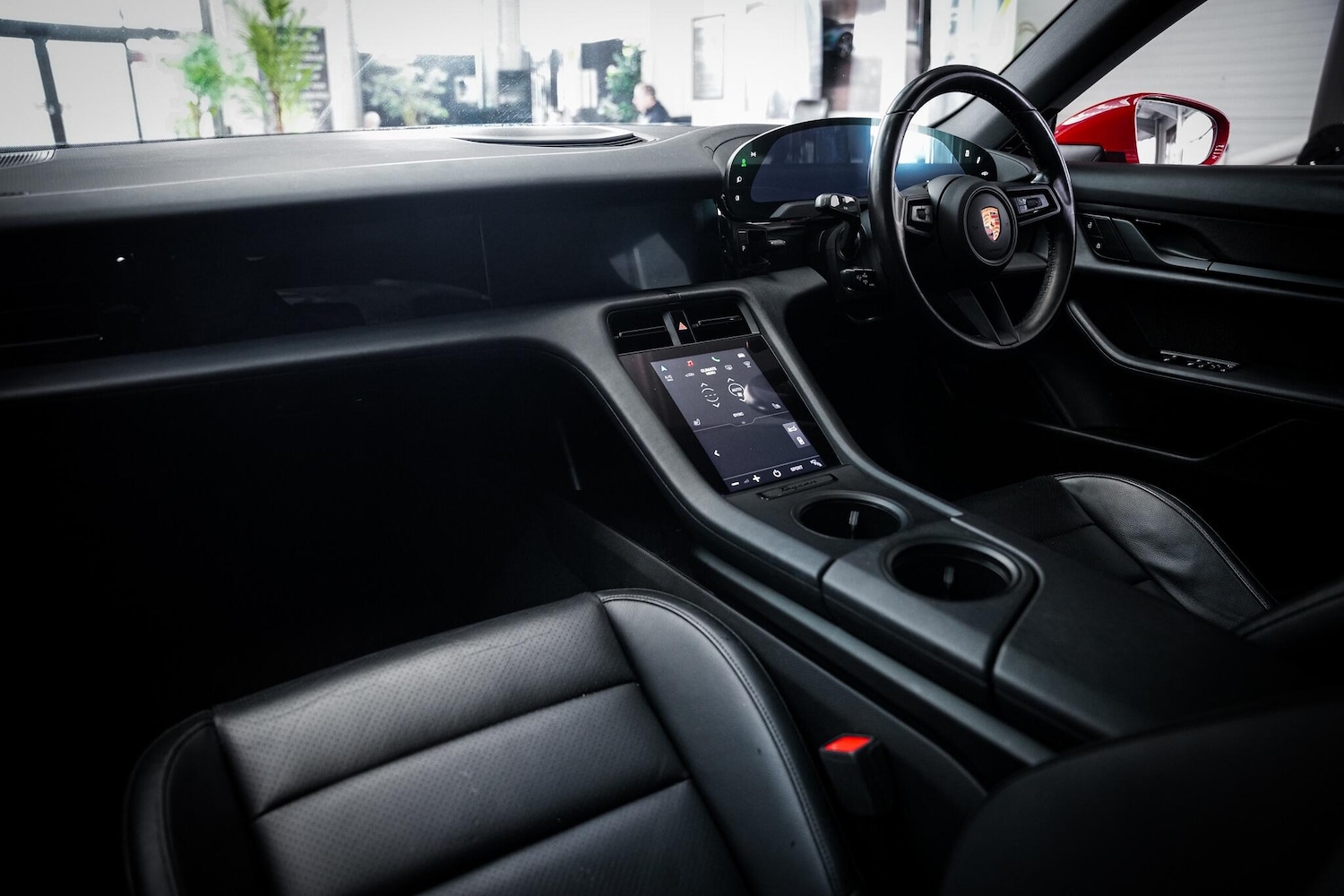 Used Porsche Taycan 2021 for sale - 77970345: Photo 24