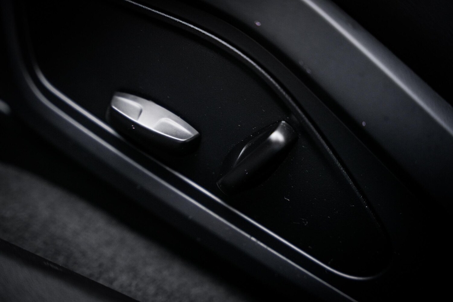 Used Porsche Taycan 2021 for sale - 77970345: Photo 51