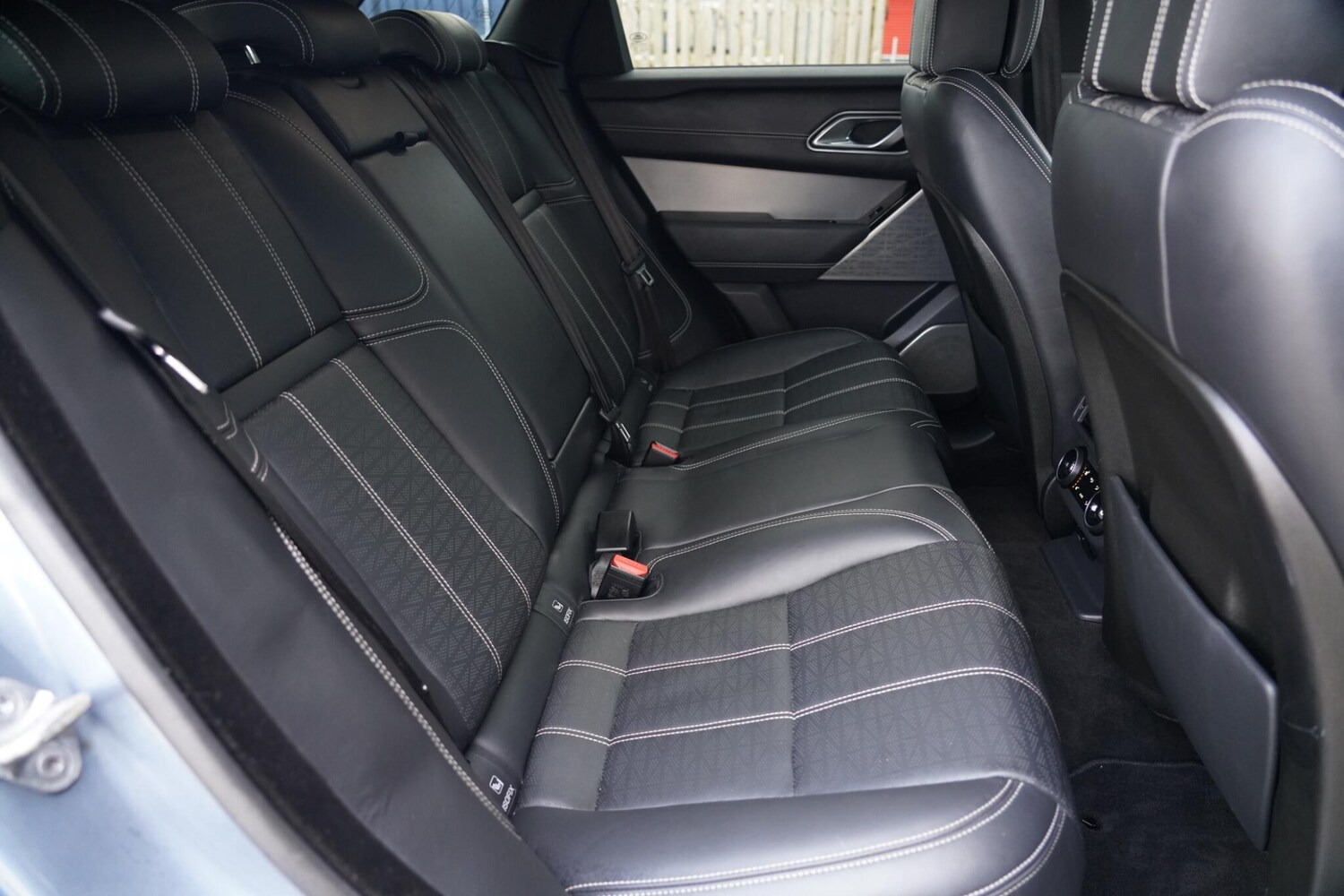 Used Land Rover Range Rover Velar 2018 for sale - 78184182: Photo 16