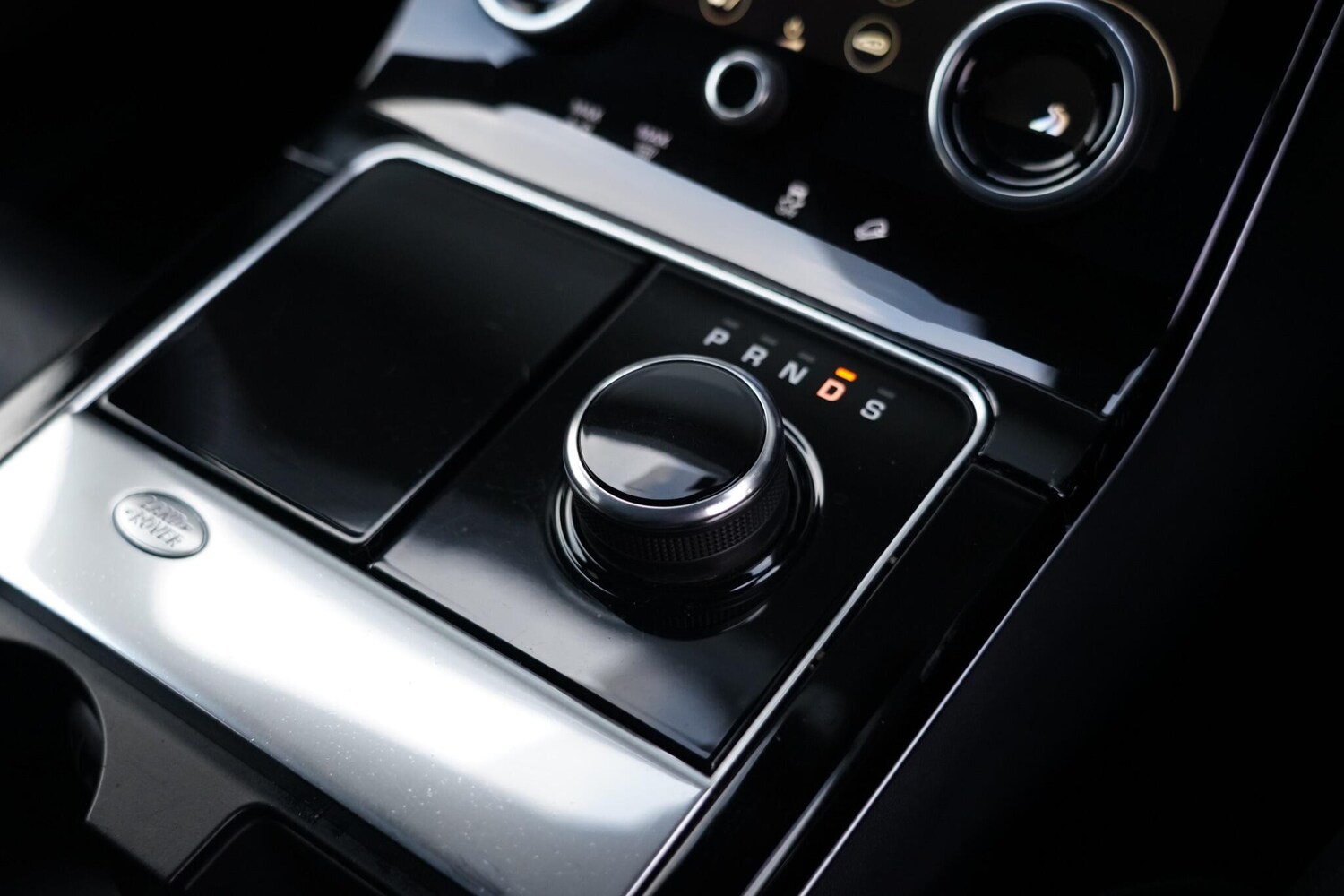 Used Land Rover Range Rover Velar 2018 for sale - 78184182: Photo 28