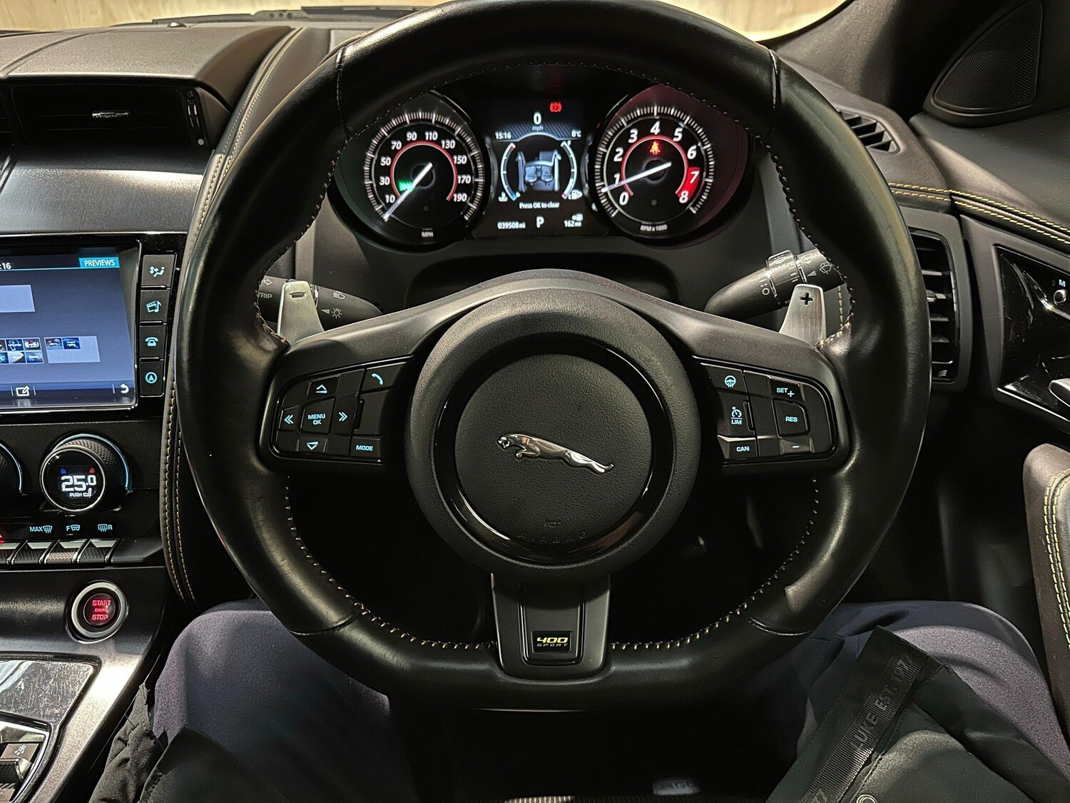 Used Jaguar F-Type for sale - 76657382: Photo 29