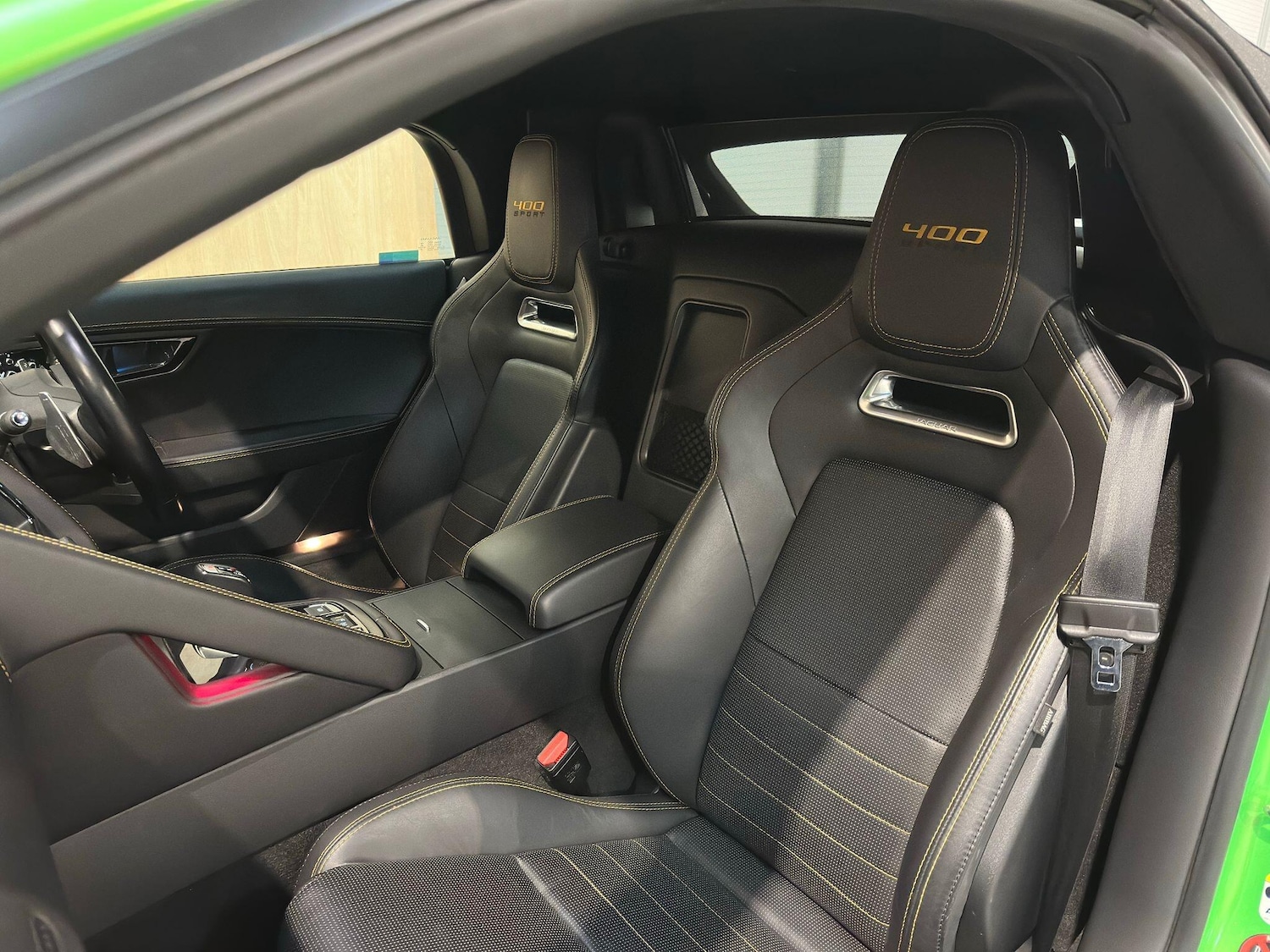 Used Jaguar F-Type for sale - 76657382: Photo 32