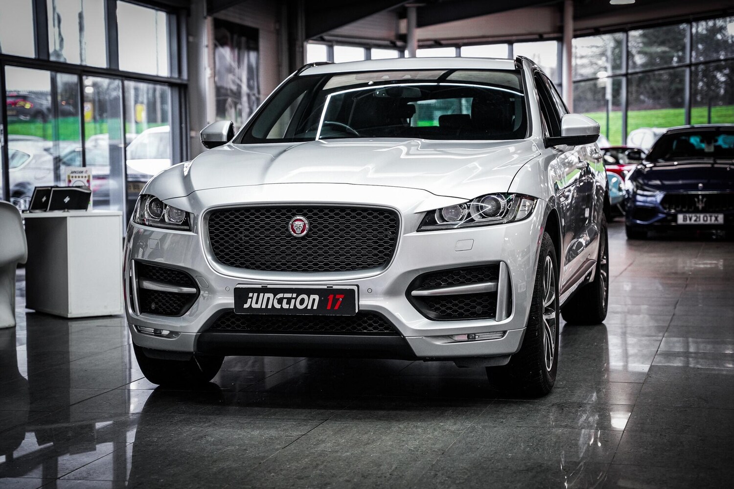 Used Jaguar F-Pace 2018 for sale - 77523964: Photo 13