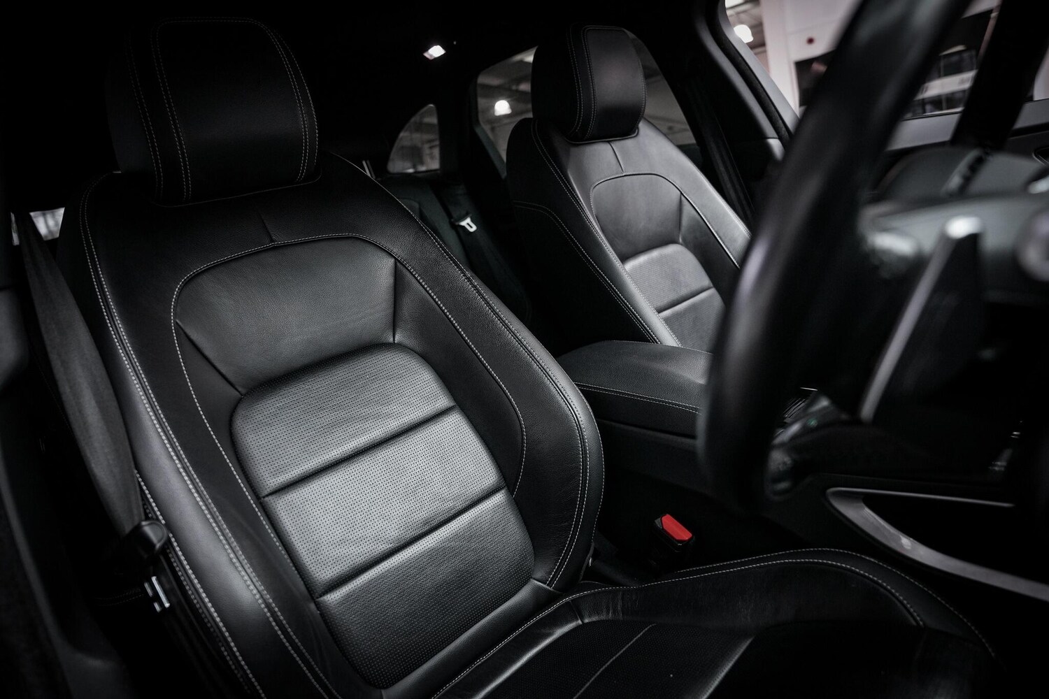 Used Jaguar F-Pace 2018 for sale - 77523964: Photo 18