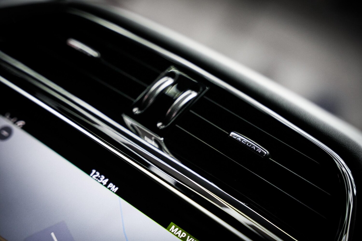 Used Jaguar F-Pace 2018 for sale - 77523964: Photo 45