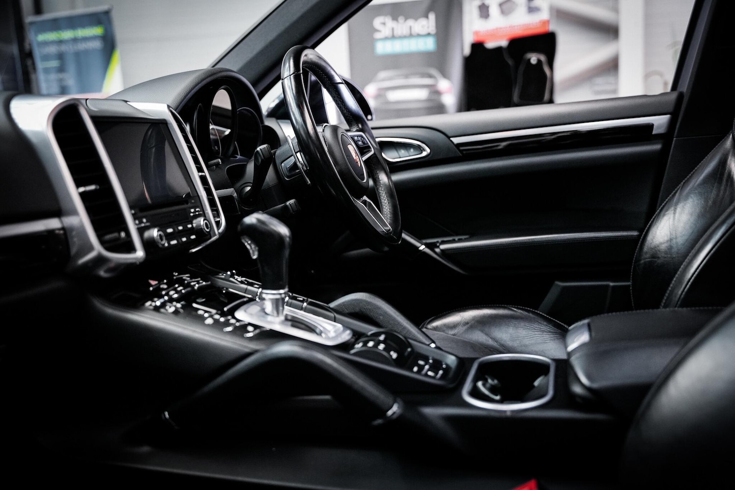 Used Porsche Cayenne 2016 for sale - 78071862: Photo 4