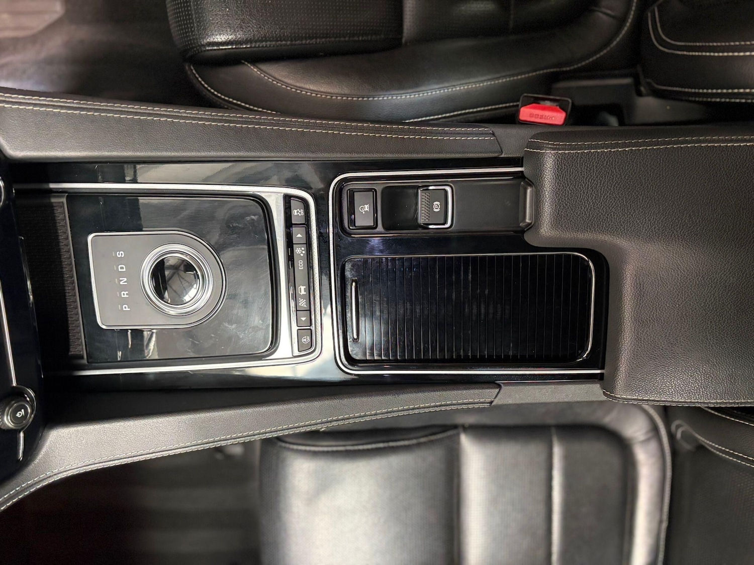 Used Jaguar F-Pace 2018 for sale - 76657161: Photo 31