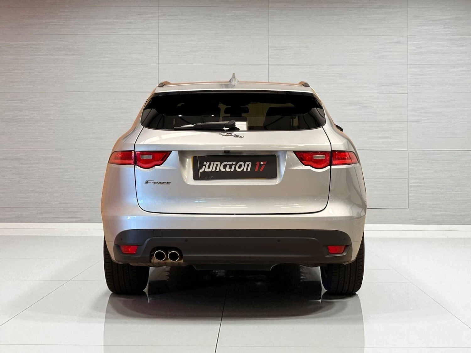 Used Jaguar F-Pace 2018 for sale - 76657161: Photo 9