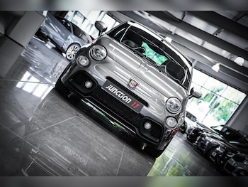 Used Abarth 595 2018 for sale - 79544005: Photo