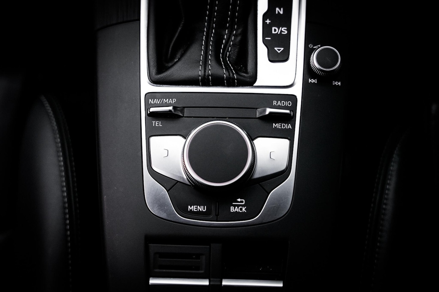 Used Audi A3 2017 for sale - 77292092: Photo 42