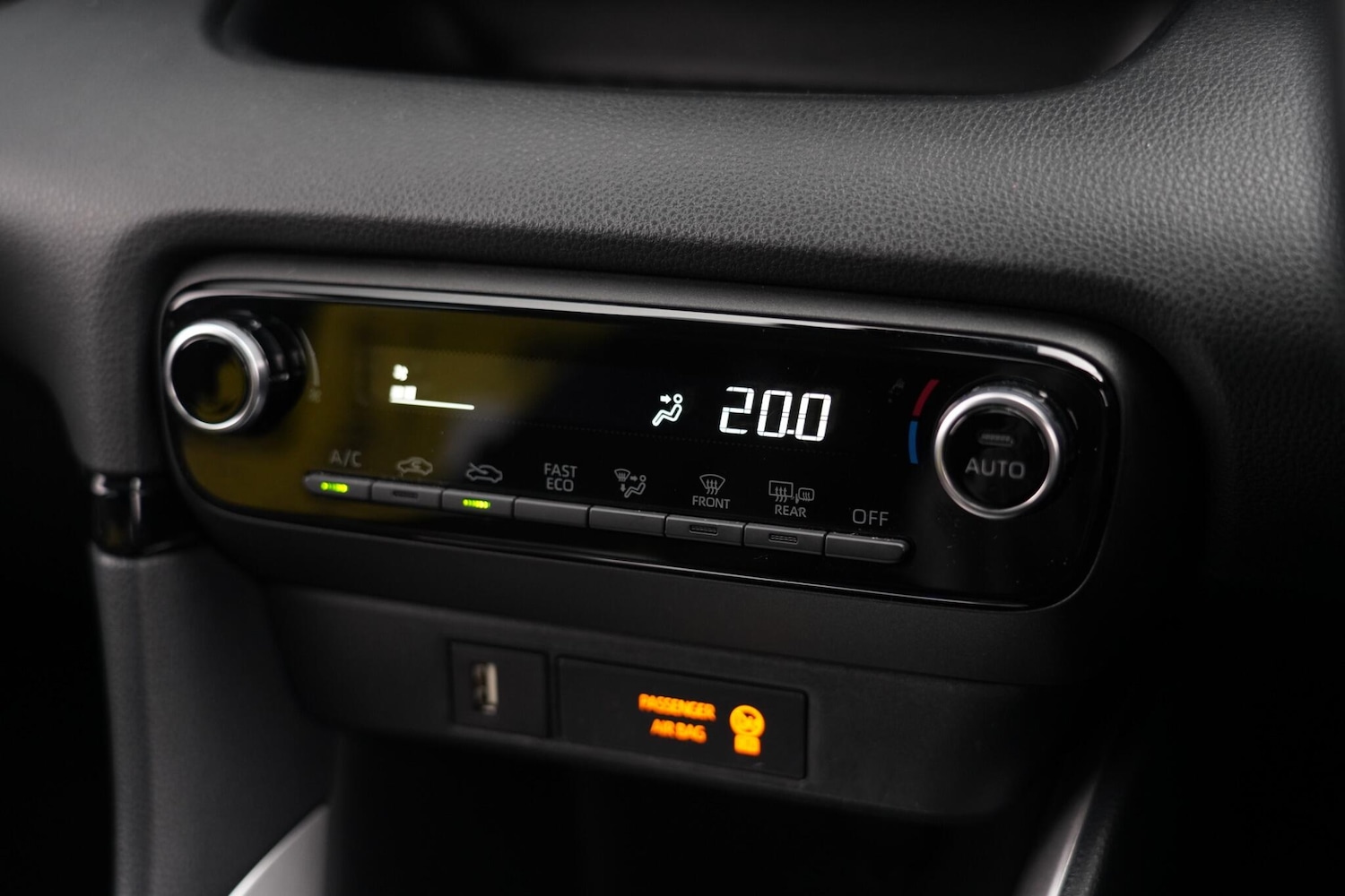 Used Toyota Yaris 2022 for sale - 78185160: Photo 29