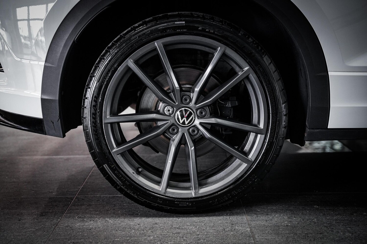 Used Volkswagen T-Roc for sale - 77633388: Photo 27