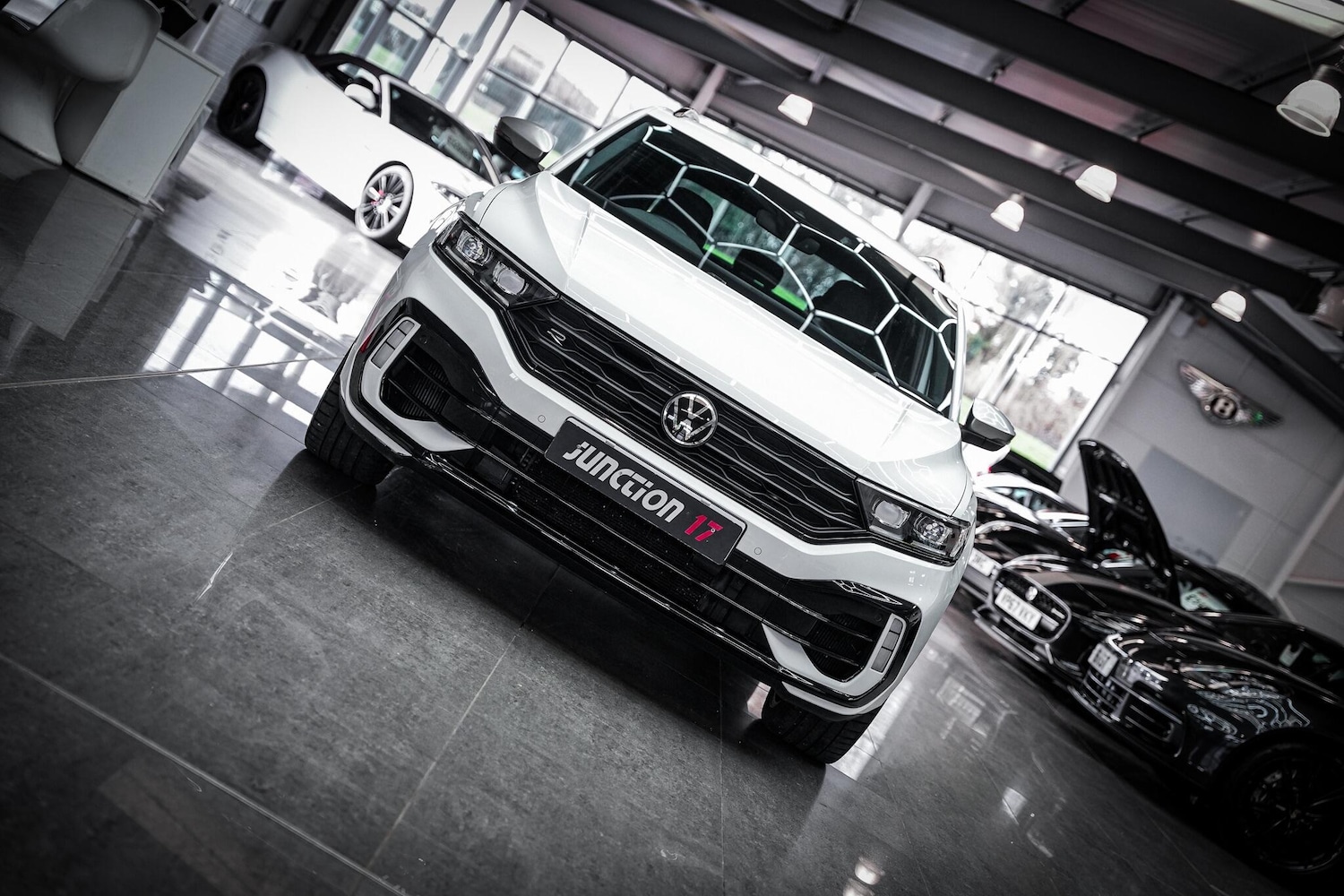 Used Volkswagen T-Roc for sale - 77633388: Photo 5