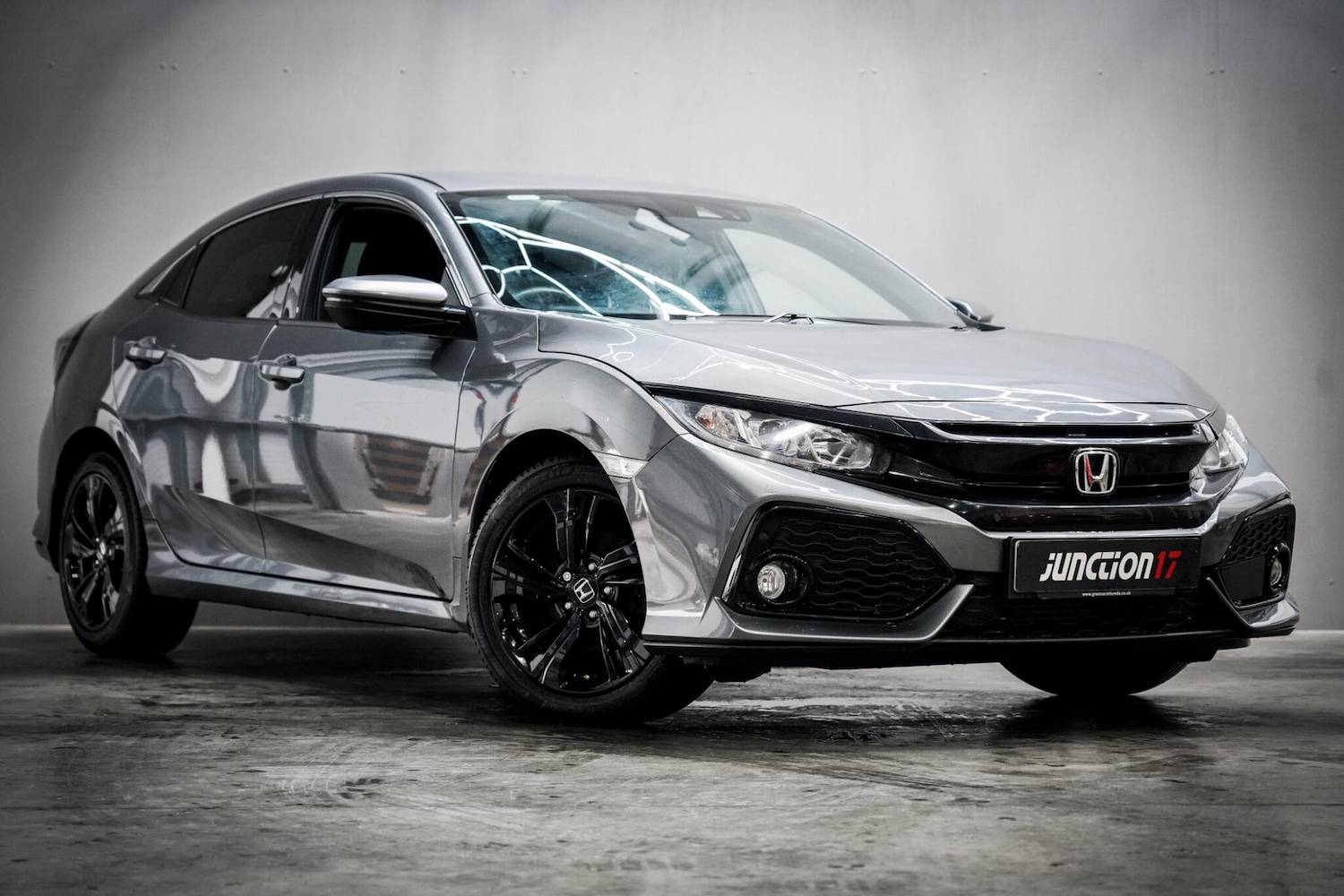 Used Honda Civic 2020 for sale - 76898887: Photo 1