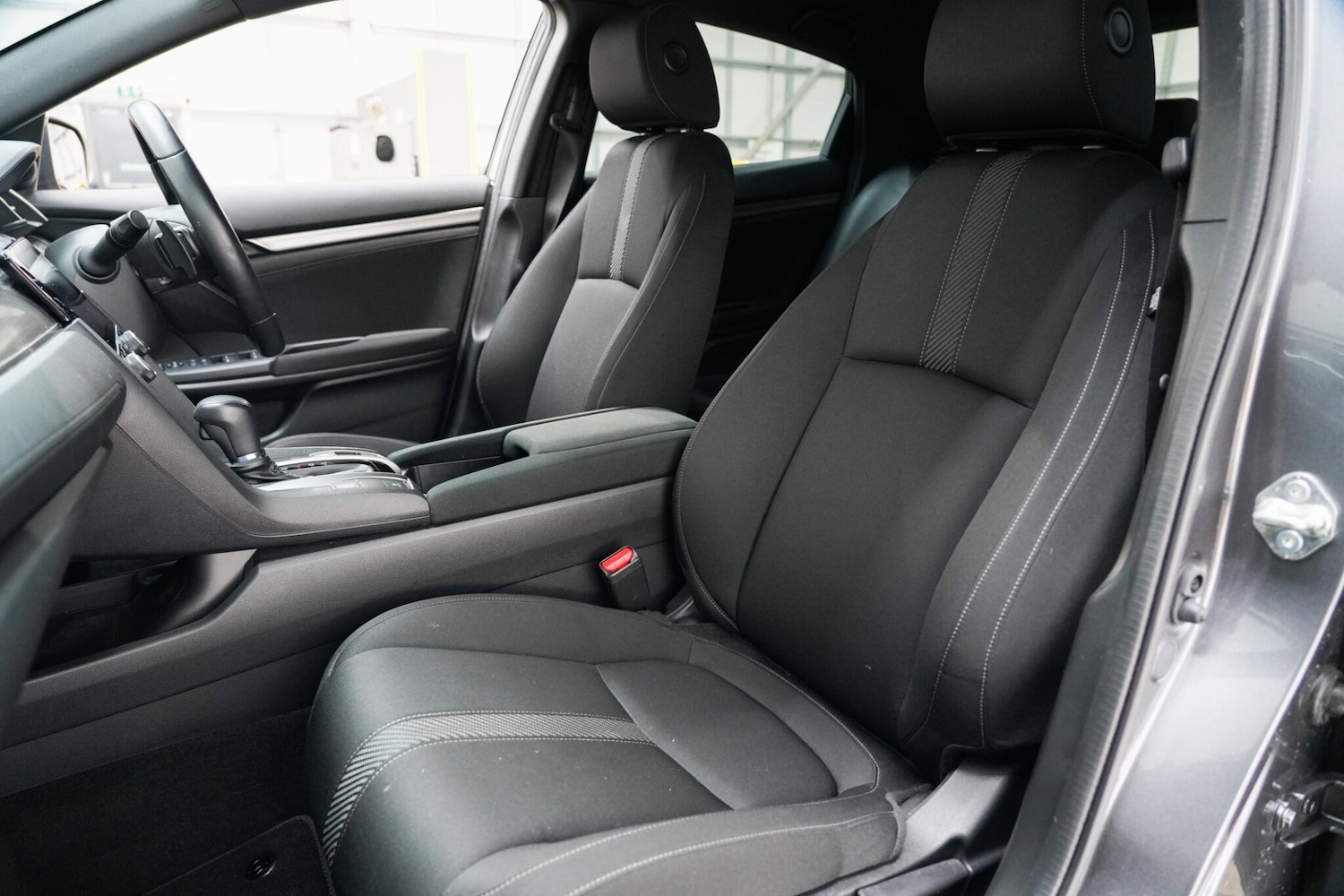 Used Honda Civic 2020 for sale - 76898887: Photo 16