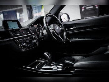 Used BMW 2 Series 2018 for sale - 77769246: Photo