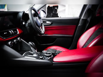 Used Alfa Romeo Giulia 2018 for sale - 78429887: Photo