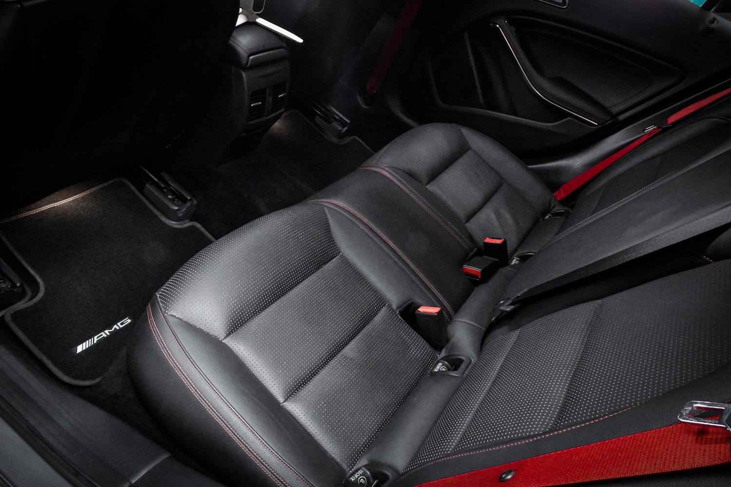 Used Mercedes-Benz A-Class 2016 for sale - 76887378: Photo 42