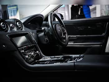 Used Jaguar XJ 2015 for sale - 79820542: Photo