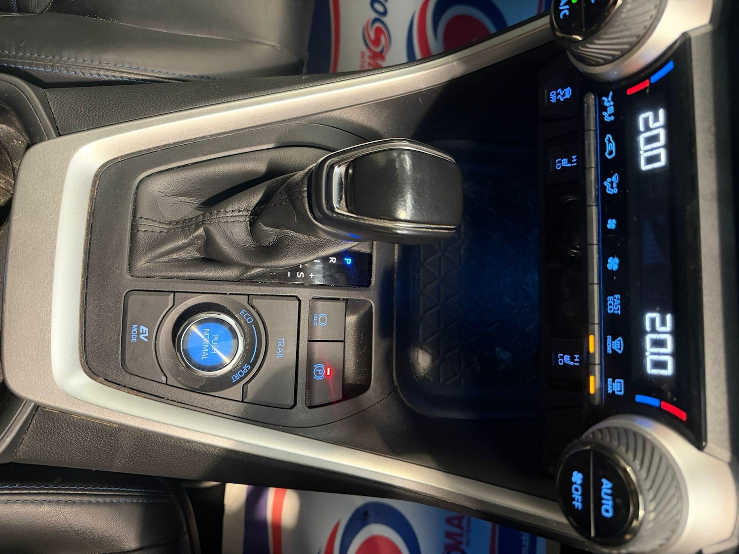 Used Toyota RAV4 2021 for sale - 77016740: Photo 11