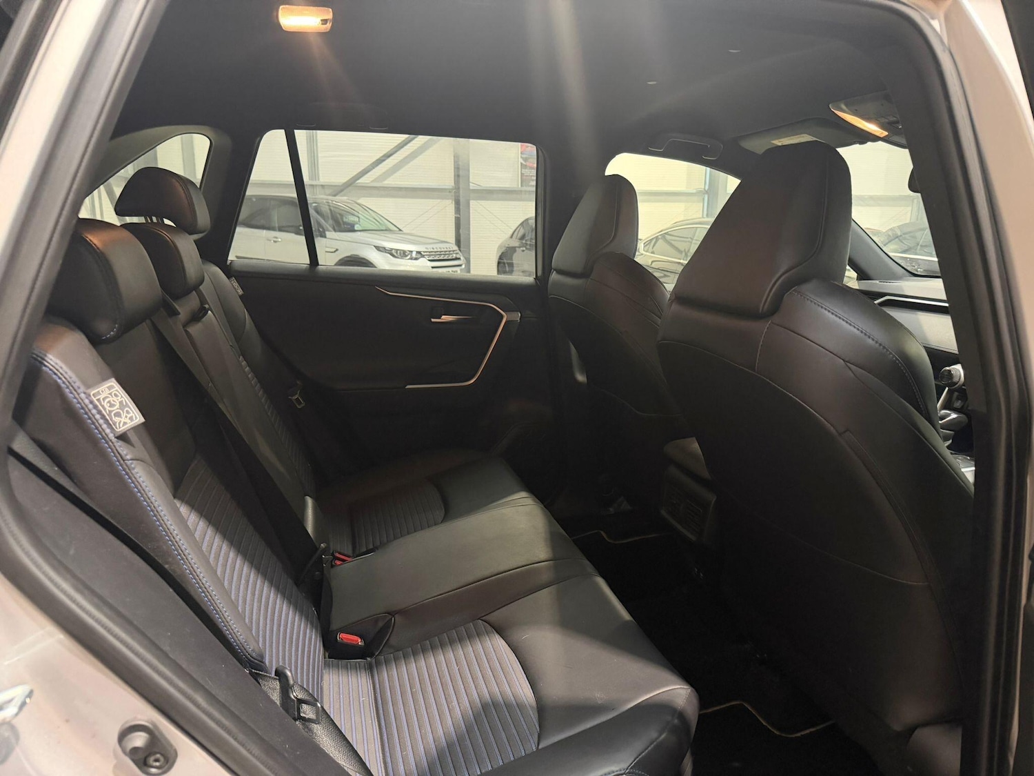 Used Toyota RAV4 2021 for sale - 77016740: Photo 19