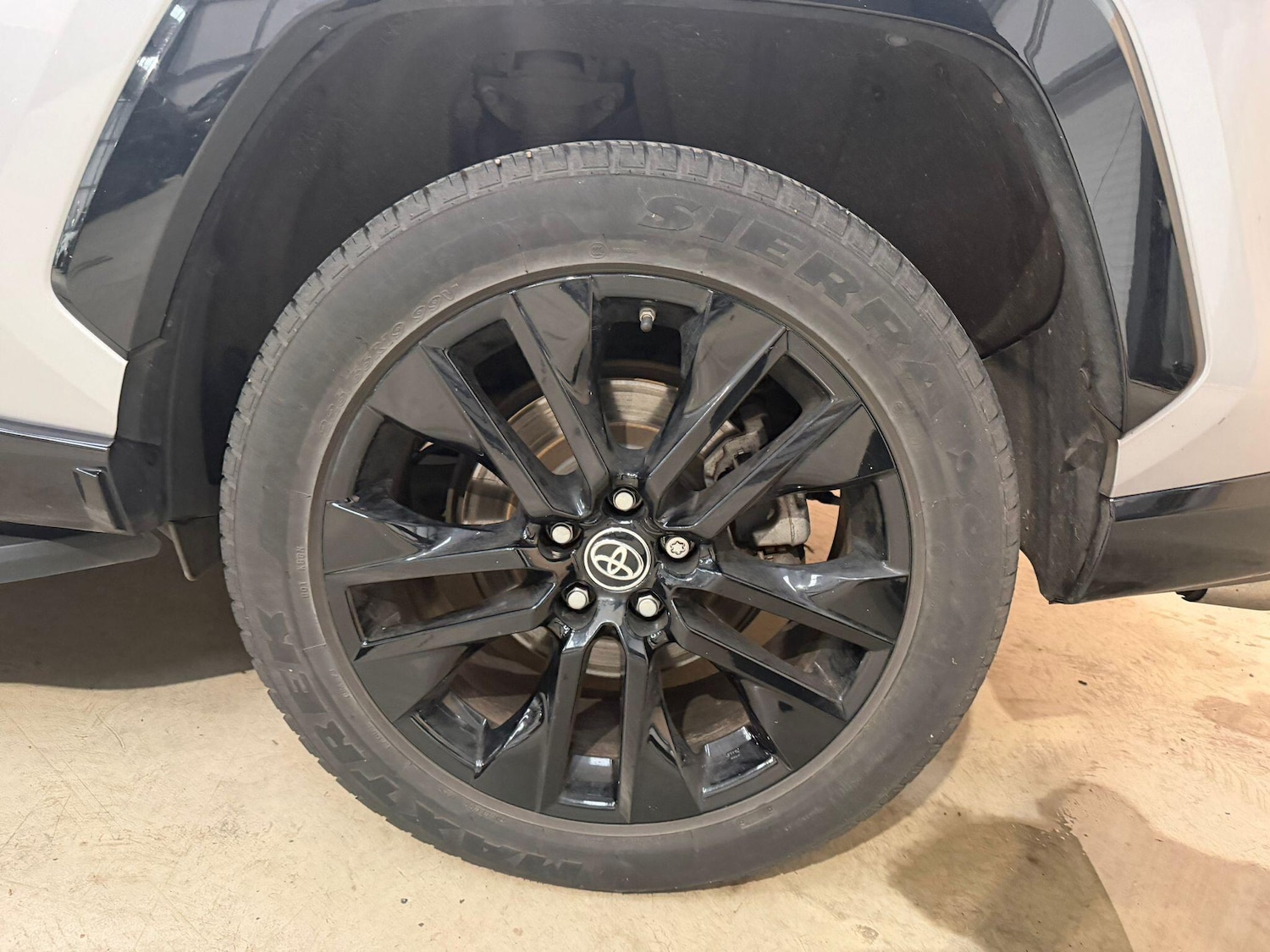 Used Toyota RAV4 2021 for sale - 77016740: Photo 31