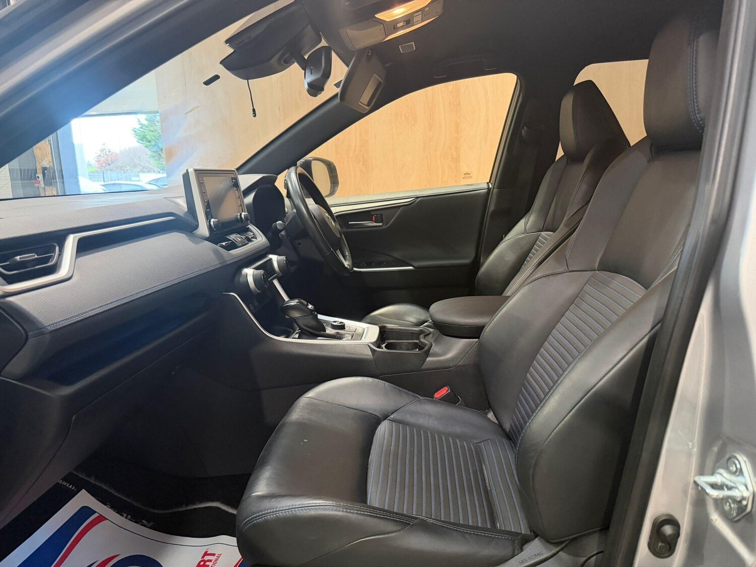 Used Toyota RAV4 2021 for sale - 77016740: Photo 38