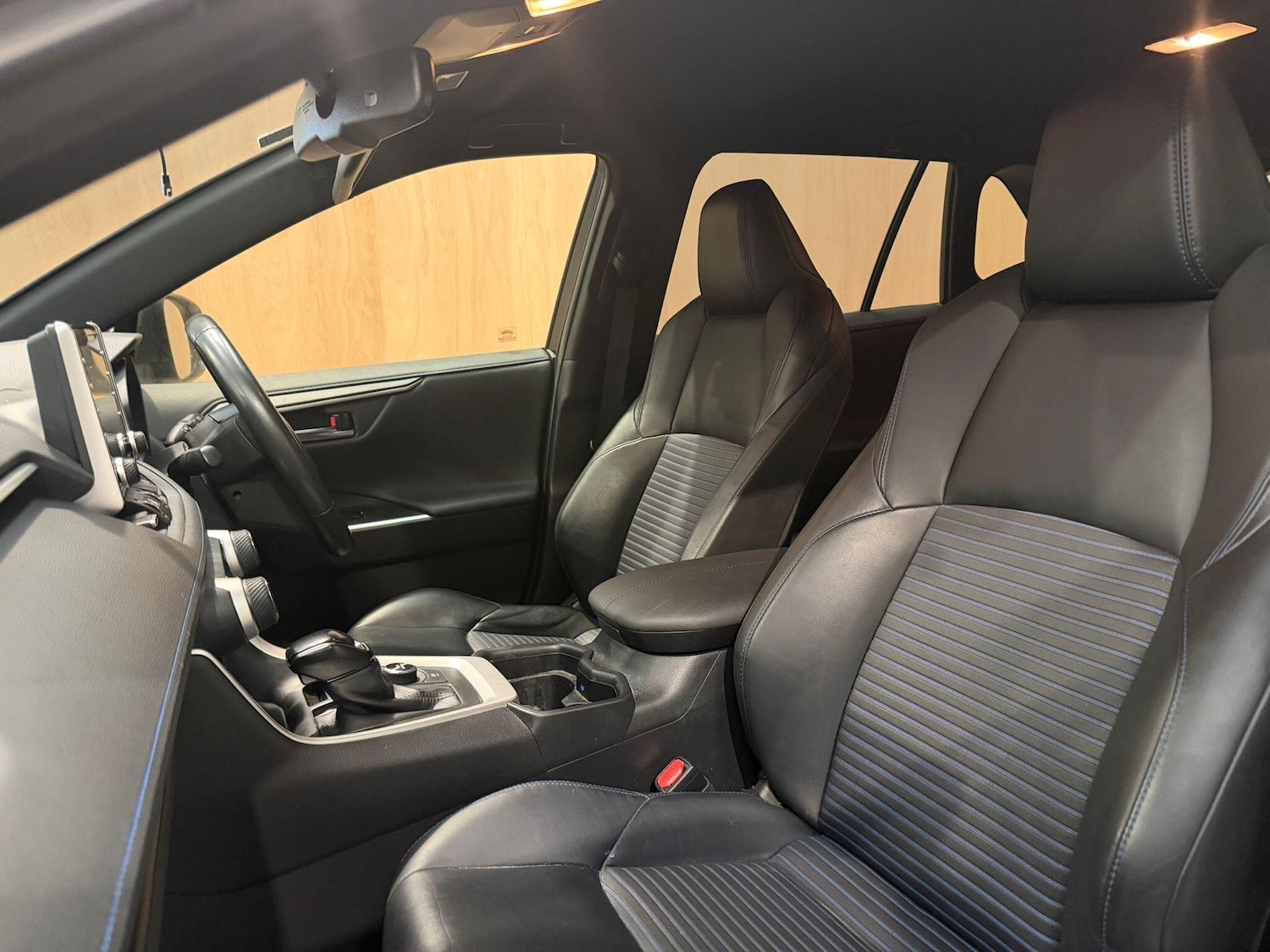 Used Toyota RAV4 2021 for sale - 77016740: Photo 39