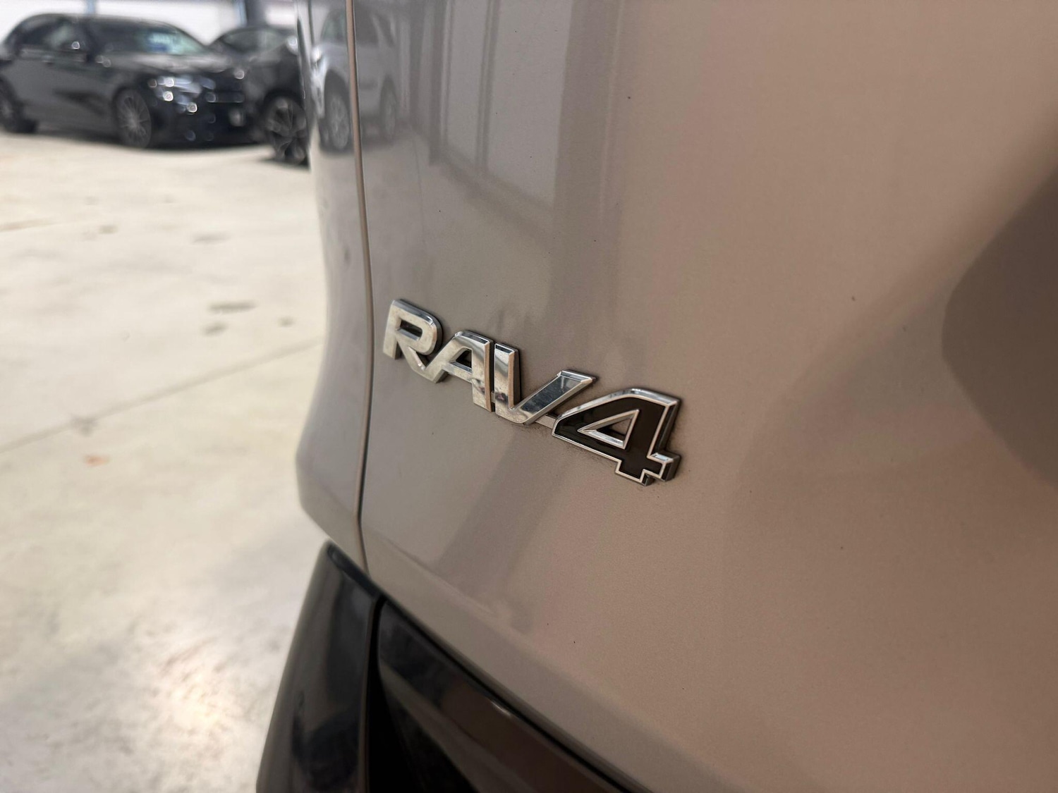 Used Toyota RAV4 2021 for sale - 77016740: Photo 41